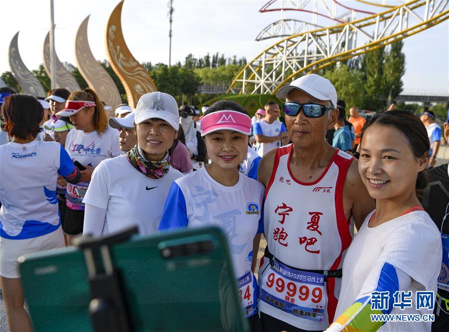 （體育·專題）（11）全民健身——健身“大咖”：年過古稀 步履不停