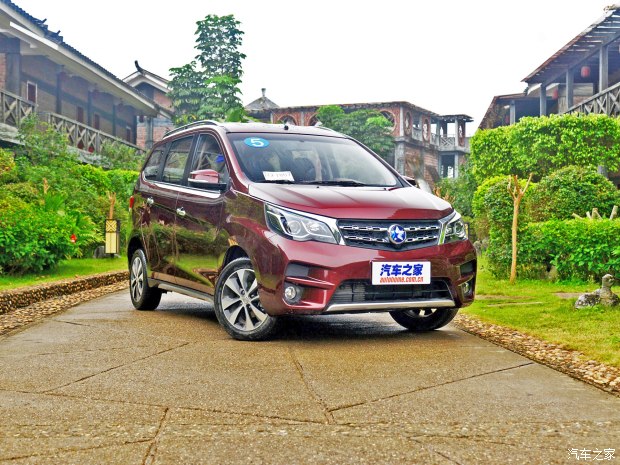 東風啟辰 啟辰M50V 2017款 基本型 東風啟辰 啟辰M50V 2017款 基本型